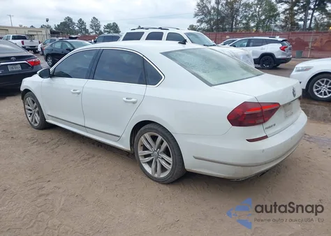 2017 Volkswagen Passat 1.8T Se из США, поврежденный, VIN 1VWGT7A38HC019054